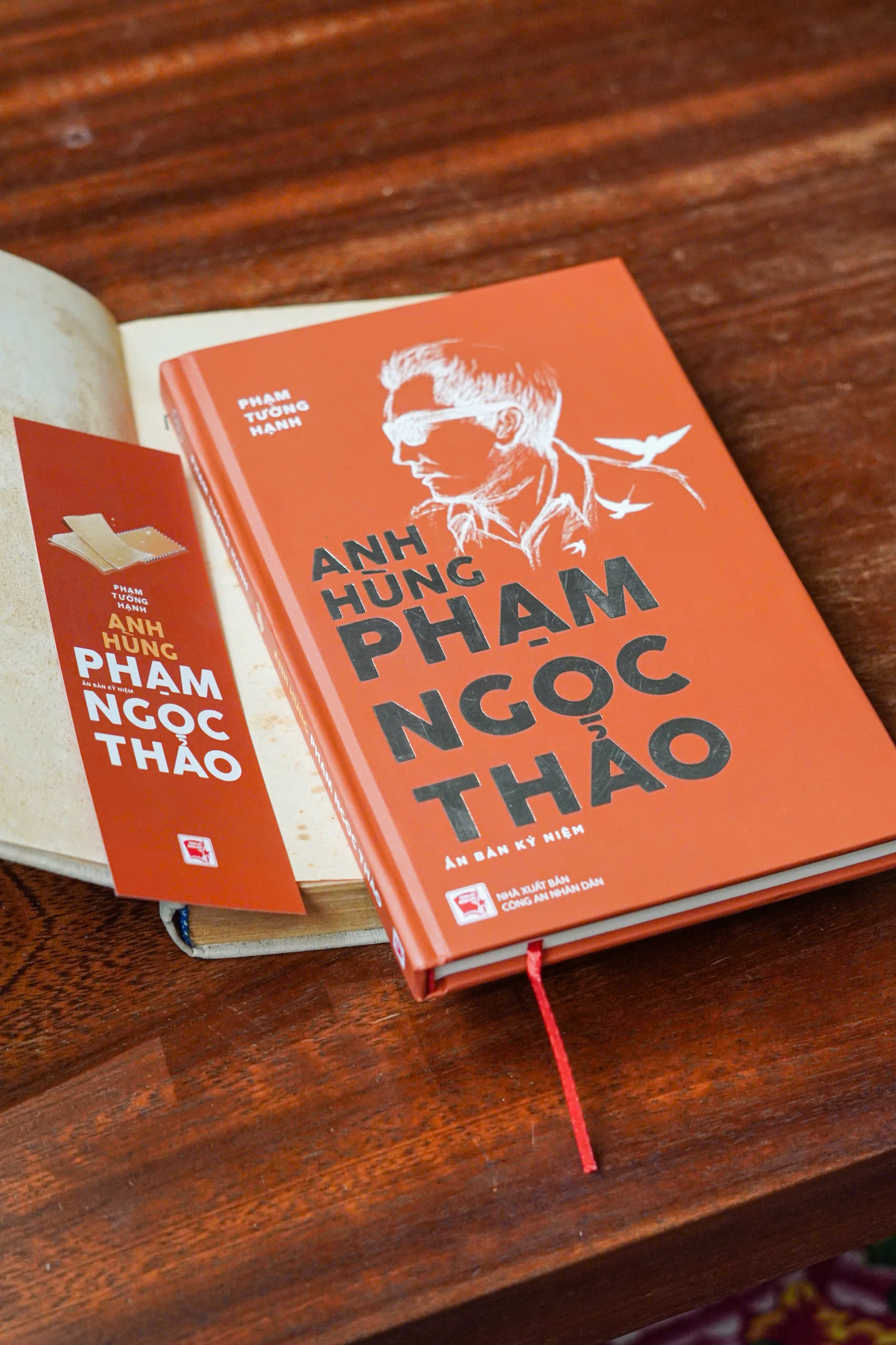 Anh Hùng Phạm Ngọc Thảo - Ấn Bản Kỷ Niệm - Bìa Cứng - Ảnh 5