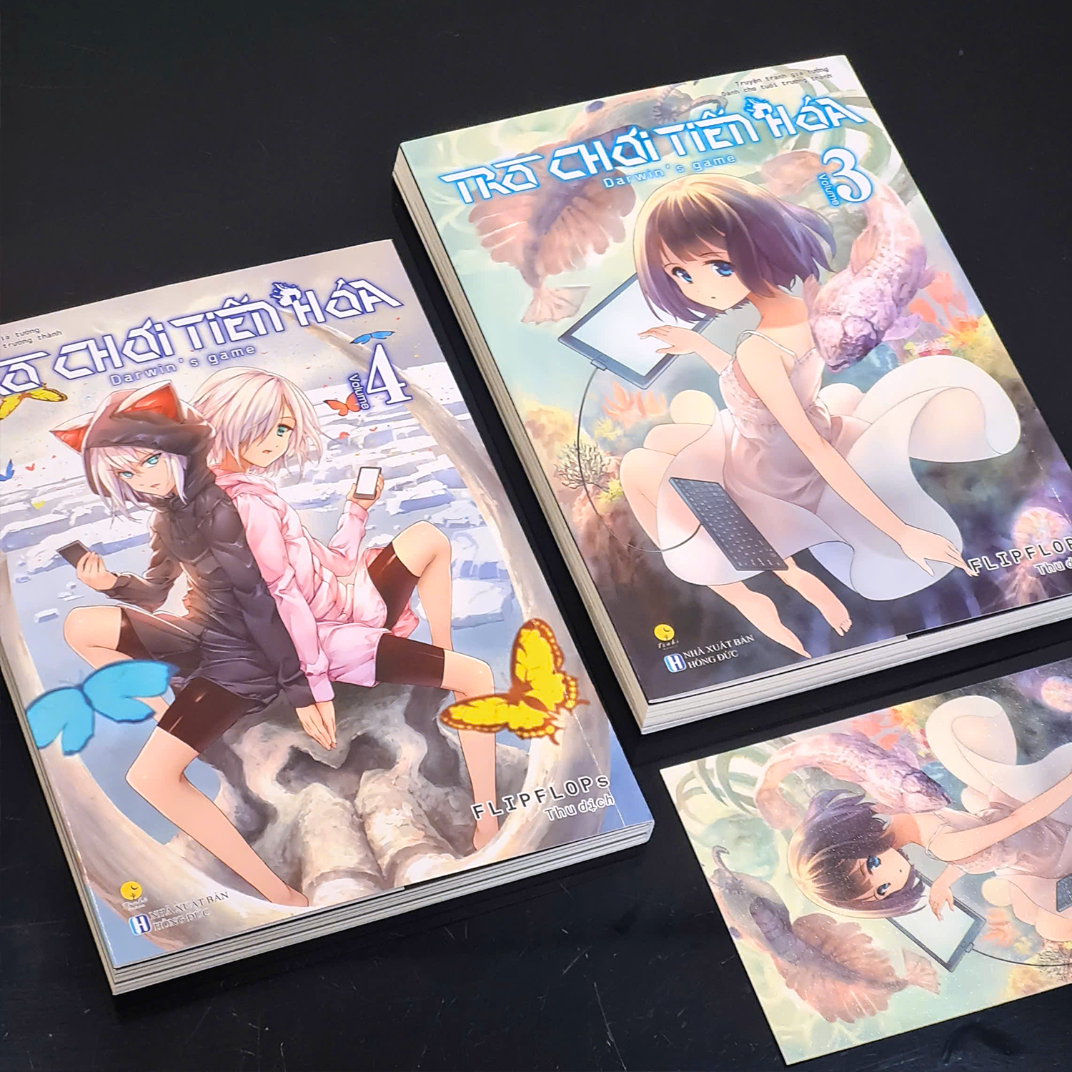 Bộ
						
										
										Bộ Manga - Trò Chơi Tiến Hóa - Darwin’s Game - Tập 3 + Tập 4 (Bộ 2 Tập) - Bản Đặc Biệt - Tặng Kèm Postcard Bồi Cứng Cán Kim Tuyến Lụa Tơ Tằm - Ảnh 6