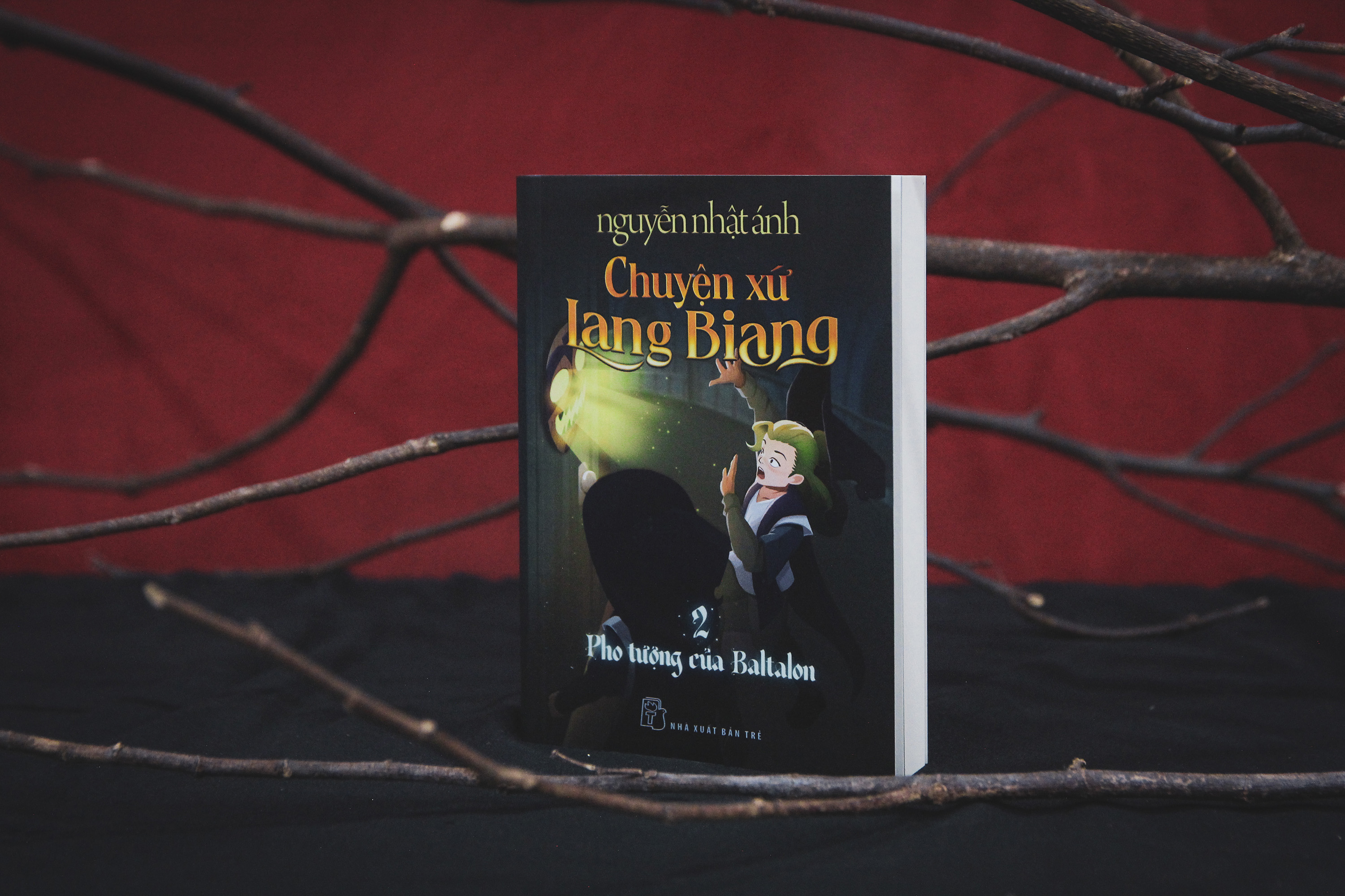 Bộ
						
										
										Bộ Sách Chuyện Xứ Lang Biang - Phần 1 - Pho Tượng Của Baltalon - Khổ Bỏ Túi (Bộ 2 Cuốn) - Ảnh 6