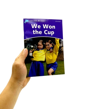 bộ dolphin readers level 4: we won the cup - Ảnh 8