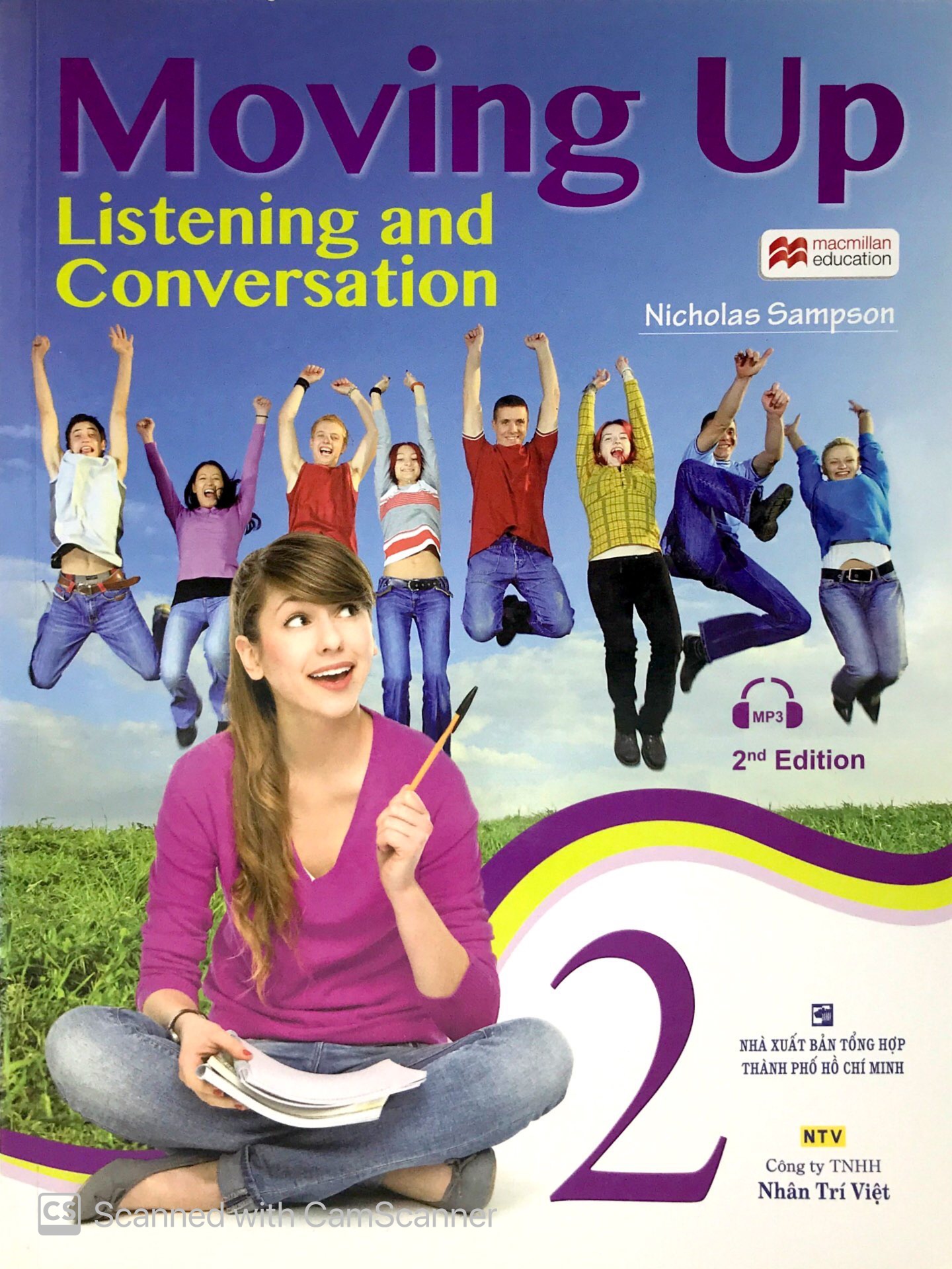 bộ moving up - listening and conversation 2 (kèm cd) - Ảnh 2