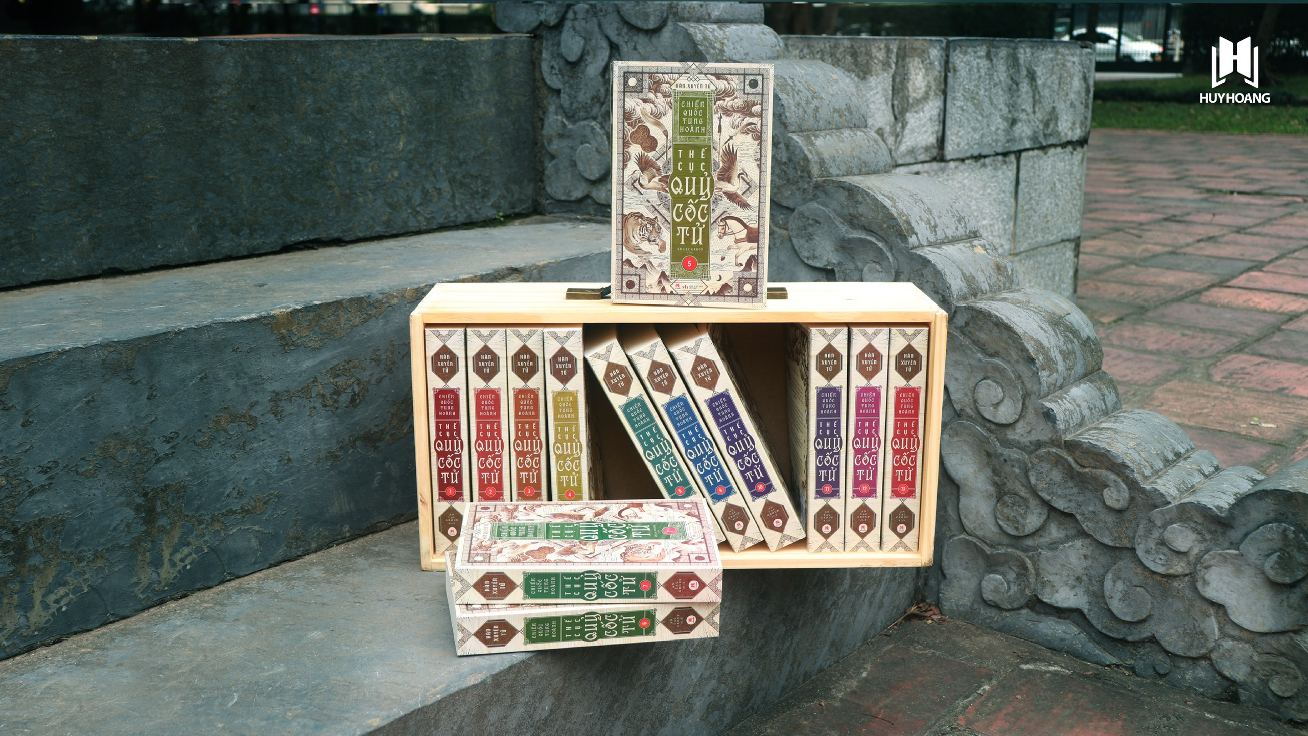 Boxset Chien Quoc Tung Hoanh - The Cuc Quy Coc Tu - Hop Go (Bo 13 Cuon) - Ảnh 53
