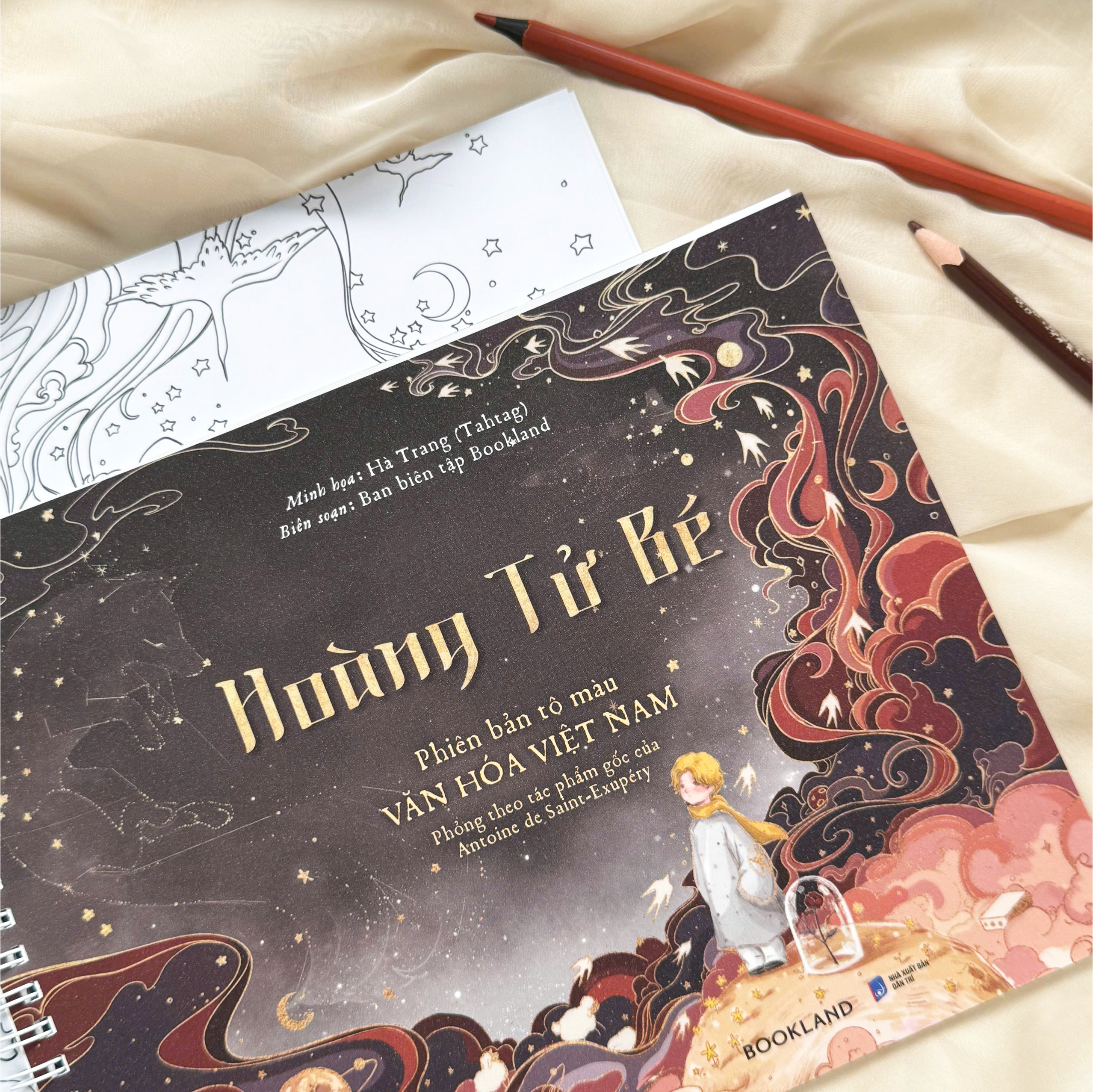 Hoàng Tử Bé - Phiên Bản Tô Màu Văn Hóa Việt Nam - Bản Đặc Biệt - Tặng Kèm Móc Khóa Hoàng Tử Bé - Ảnh 5