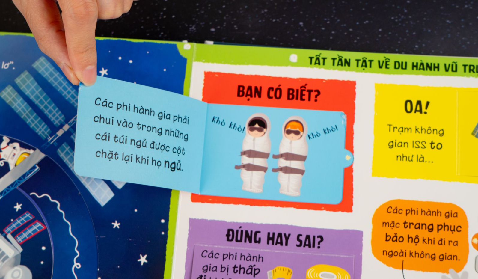 lift-the-flap - lật mở khám phá - những kiến thức đầu đời - vũ trụ siêu đẳng - Ảnh 6