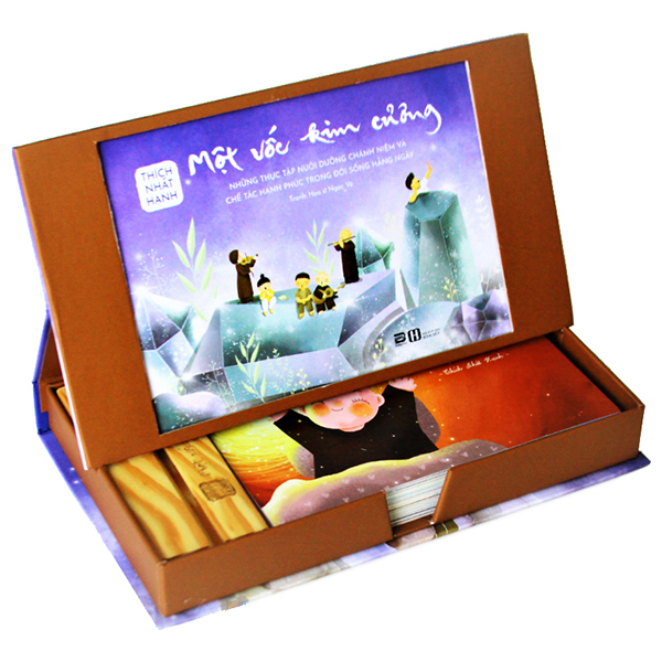 Mot Voc Kim Cuong - Phien Ban Hop Go Mau Nau