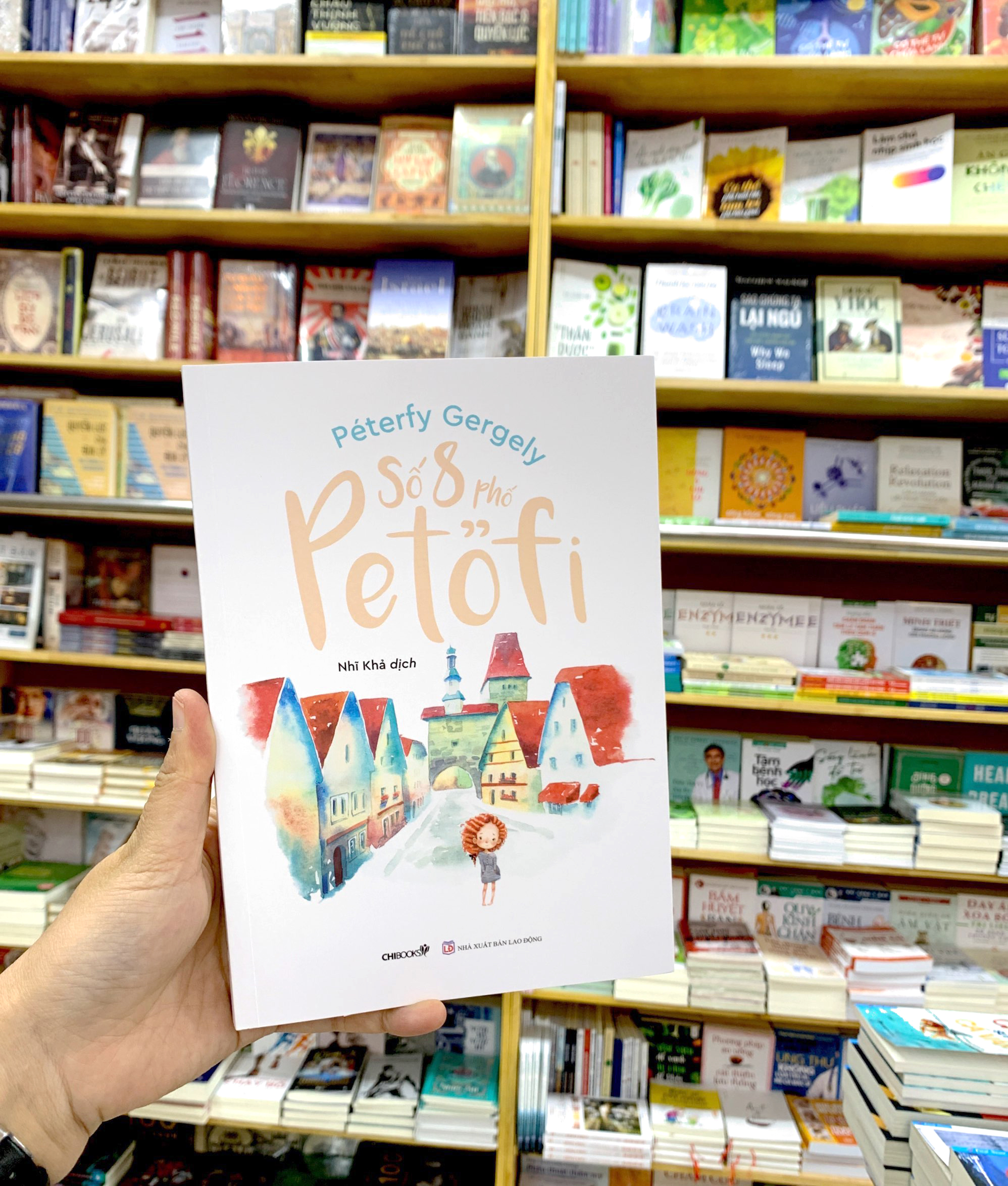 Số 8 Phố Petőfi - Ảnh 10