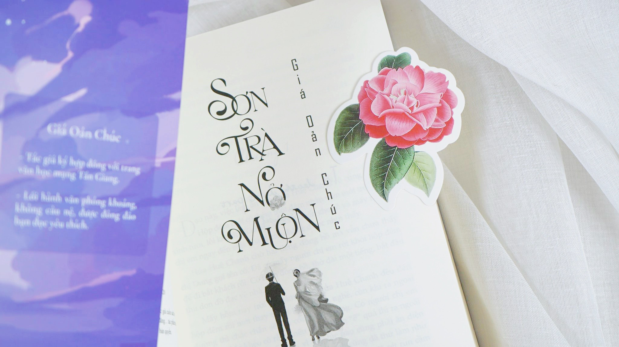 sơn trà nở muộn - tặng kèm 1 bookmark hoa sơn trà + 1 bookmark chiếc bật lửa + 1 postcard - Ảnh 6