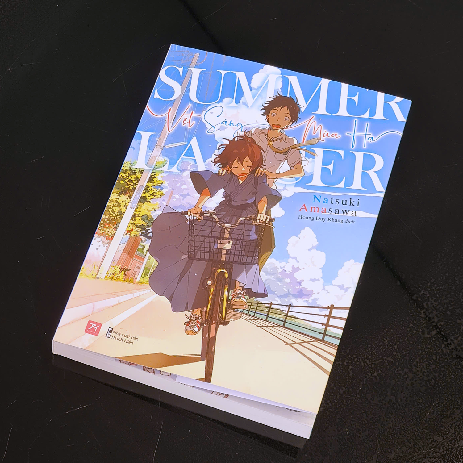 summer lancer - vệt sáng mùa hạ - bản đặc biệt - tặng kèm bookmark bồi cứng + postcard bồi cứng hai mặt - Ảnh 7
