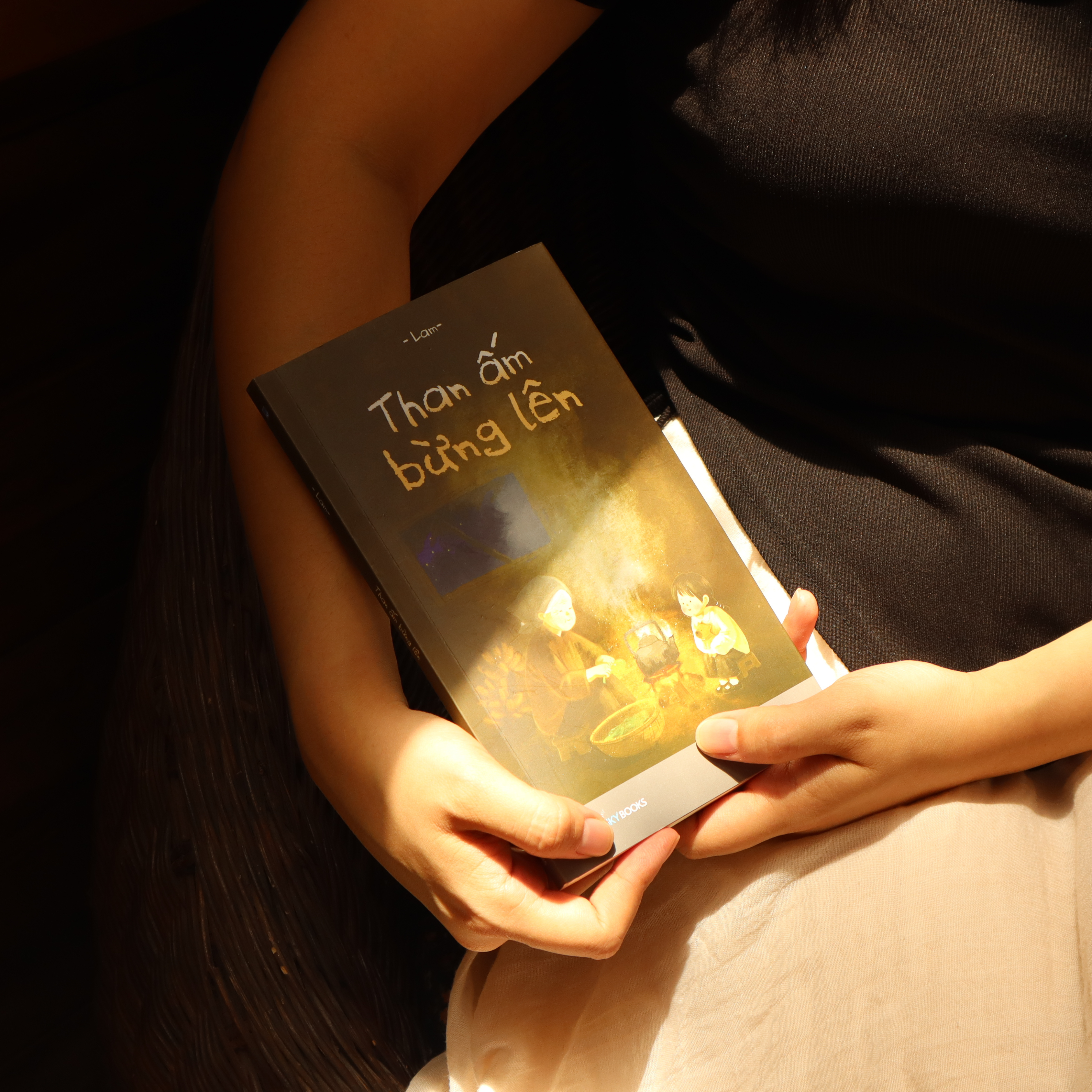 Than Ấm Bừng Lên - Tặng Kèm Bookmark - Ảnh 5