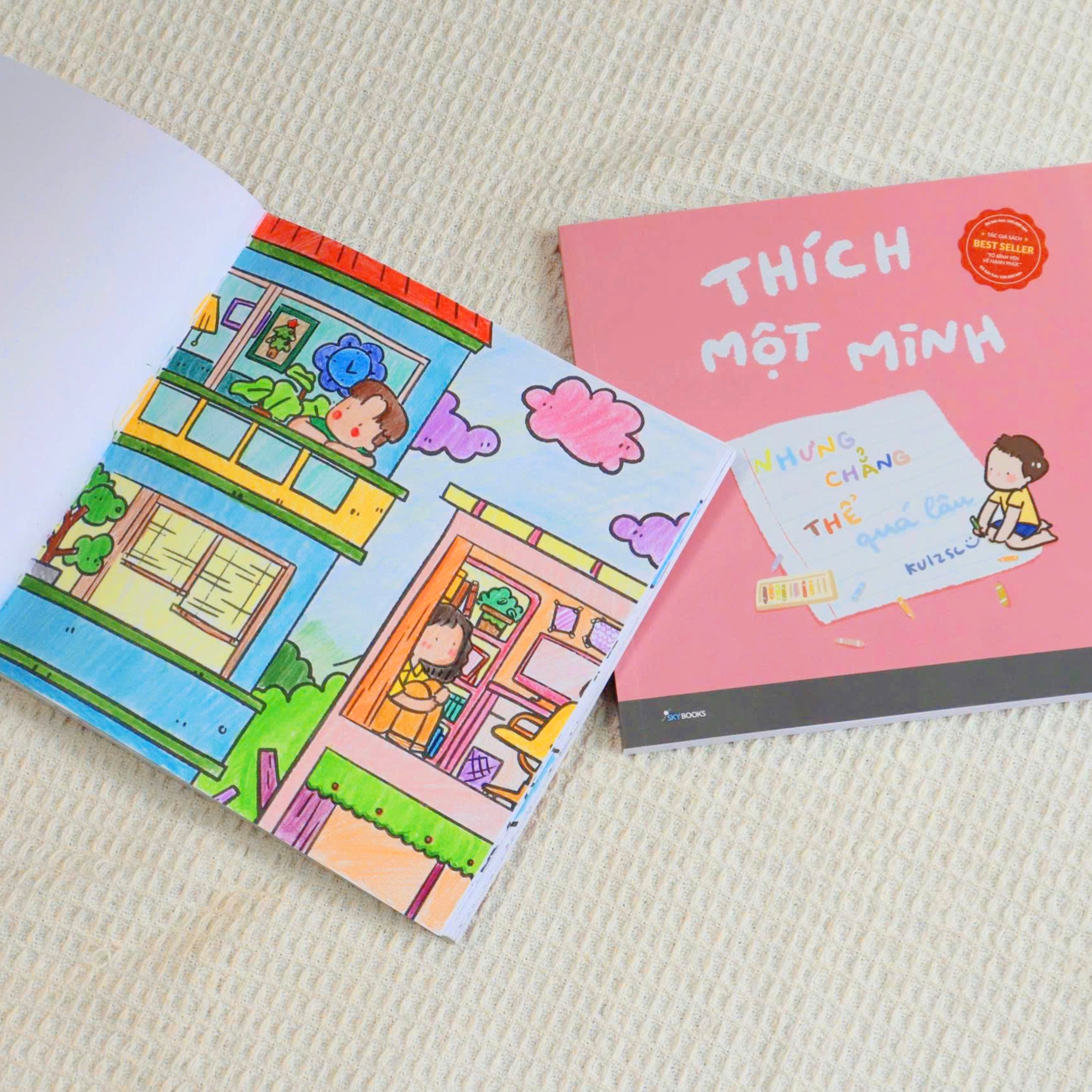 Thích Một Mình Nhưng Chẳng Thể Quá Lâu - Bản Đặc Biệt - Tặng Kèm Sticker Thiết Kế Độc Quyền - Ảnh 6